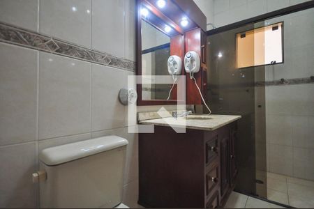 Casa para alugar com 340m², 4 quartos e 5 vagasBanheiro