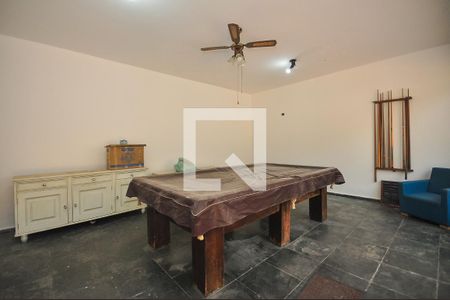 Casa para alugar com 340m², 4 quartos e 5 vagasÁrea comum