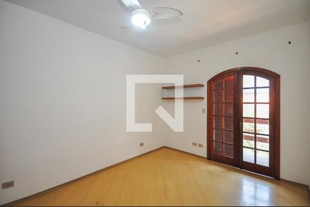 Casa para alugar com 340m², 4 quartos e 5 vagasQuarto 2