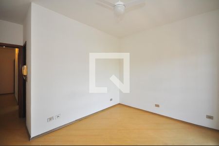 Casa para alugar com 340m², 4 quartos e 5 vagasSuíte 2