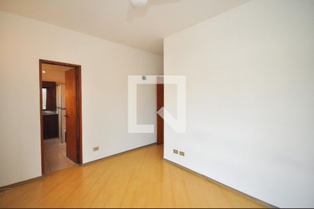 Casa para alugar com 340m², 4 quartos e 5 vagasSuíte 2