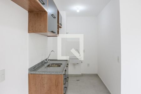 Apartamento para alugar com 34m², 2 quartos e sem vaga Apartamento para alugar com 34m², 2 quartos e sem vagaCozinha e Área de Serviço