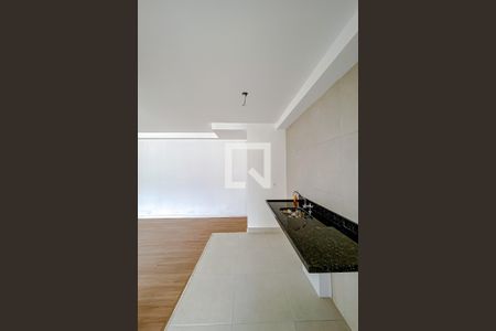 Apartamento à venda com 105m², 2 quartos e 2 vagasCozinha