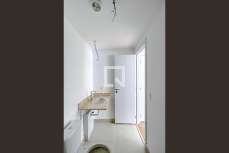 Apartamento à venda com 105m², 2 quartos e 2 vagasBanheiro da Suíte 1