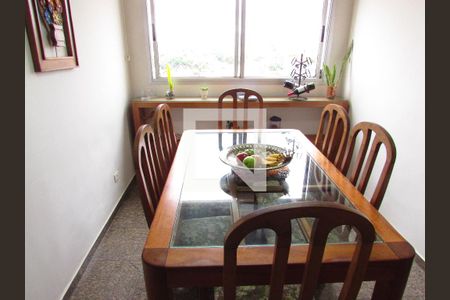 Apartamento para alugar com 155m², 4 quartos e 3 vagasCopa