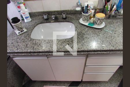 Apartamento para alugar com 155m², 4 quartos e 3 vagasBanheiro da Suíte 2