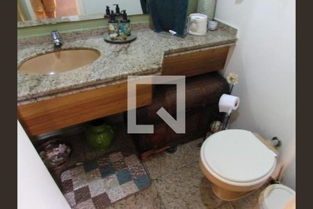 Apartamento para alugar com 155m², 4 quartos e 3 vagasBanheiro