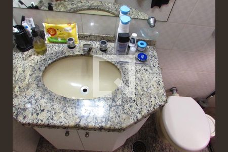 Apartamento para alugar com 155m², 4 quartos e 3 vagasBanheiro Social