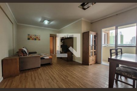 Apartamento para alugar com 98m², 3 quartos e 2 vagas Apartamento para alugar com 98m², 3 quartos e 2 vagasSala