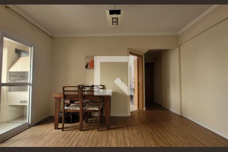 Apartamento para alugar com 98m², 3 quartos e 2 vagas Apartamento para alugar com 98m², 3 quartos e 2 vagasSala