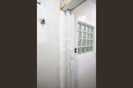 Apartamento para alugar com 70m², 2 quartos e sem vaga Apartamento para alugar com 70m², 2 quartos e sem vagaBanheiro de Serviço