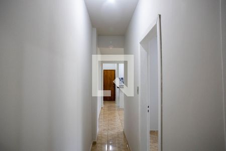 Corredor de apartamento para alugar com 2 quartos, 70m² em Floresta, Belo Horizonte