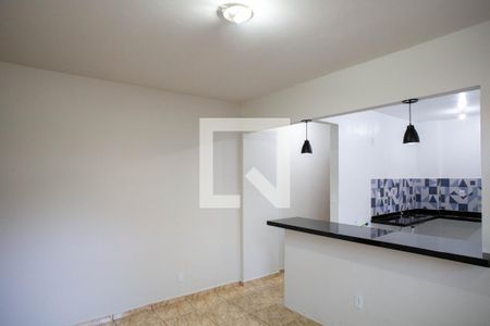 Sala de apartamento para alugar com 2 quartos, 70m² em Floresta, Belo Horizonte