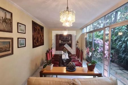 Casa à venda com 4 quartos, 360m² em Indianópolis, São Paulo