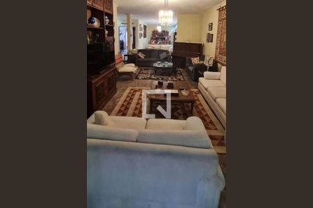 Casa à venda com 4 quartos, 360m² em Indianópolis, São Paulo