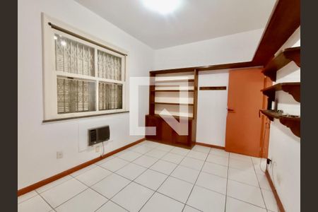 Apartamento à venda com 105m², 3 quartos e sem vagaQuarto 1