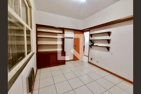 Apartamento à venda com 105m², 3 quartos e sem vagaQuarto 1