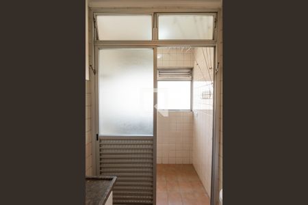 Apartamento para alugar com 55m², 2 quartos e 1 vagaÁrea de serviço