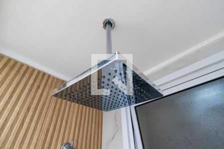 Apartamento à venda com 81m², 2 quartos e 1 vagaBanheiro da Suíte Detalhe