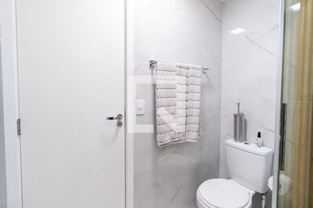 Apartamento à venda com 81m², 2 quartos e 1 vagaBanheiro Social