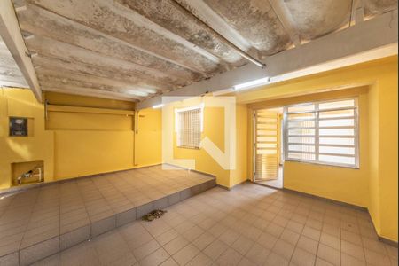 Casa à venda com 300m², 4 quartos e 2 vagasGaragem