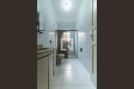 Casa à venda com 300m², 4 quartos e 2 vagasBanheiro Social