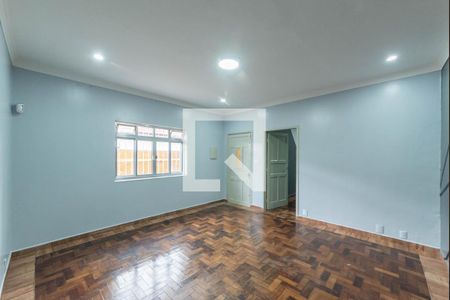 Sala de casa à venda com 4 quartos, 300m² em Vila do Encontro, São Paulo