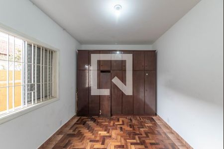 Quarto 2 de casa à venda com 4 quartos, 300m² em Vila do Encontro, São Paulo