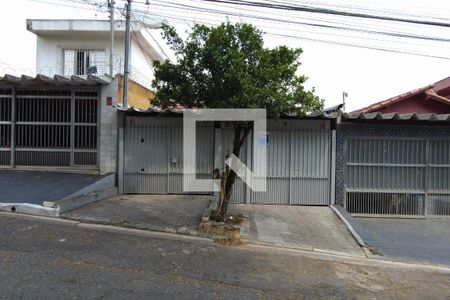 Casa à venda com 300m², 4 quartos e 2 vagasFachada