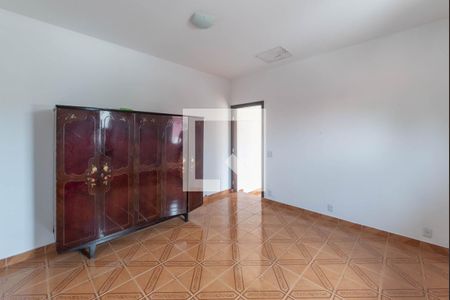 Casa à venda com 300m², 4 quartos e 2 vagasQuarto 3