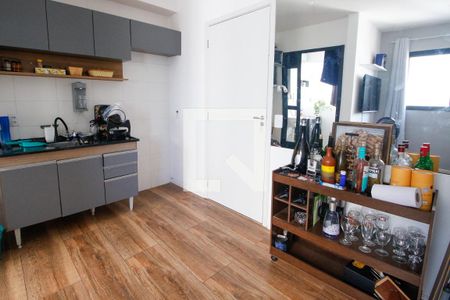 Sala e Cozinha de apartamento para alugar com 2 quartos, 36m² em Umarizal, São Paulo