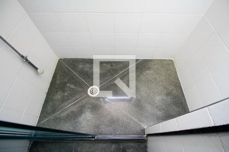 Apartamento à venda com 240m², 4 quartos e 3 vagasBanheiro da Suíte 1