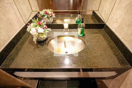 Apartamento à venda com 240m², 4 quartos e 3 vagasLavabo