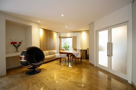 Apartamento à venda com 240m², 4 quartos e 3 vagasÁrea Comum - Salão de Festas