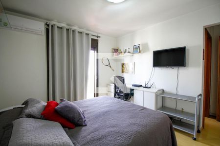 Apartamento à venda com 240m², 4 quartos e 3 vagasSuíte 2