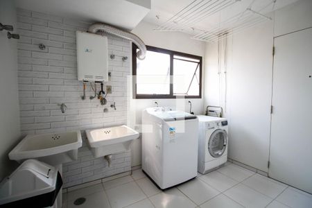 Apartamento à venda com 240m², 4 quartos e 3 vagasÁrea de Serviço