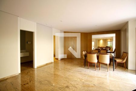 Apartamento à venda com 240m², 4 quartos e 3 vagasÁrea Comum - Salão de Festas