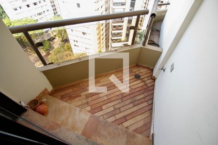 Apartamento à venda com 240m², 4 quartos e 3 vagasVaranda do Quarto