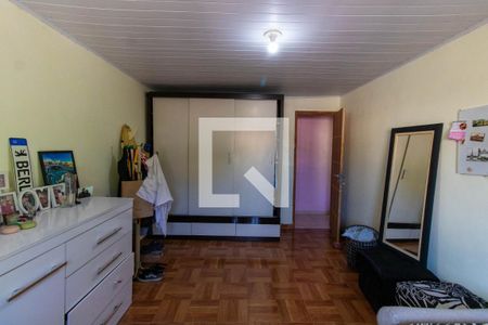 Casa à venda com 390m², 5 quartos e 2 vagas Casa à venda com 390m², 5 quartos e 2 vagasQuarto 2