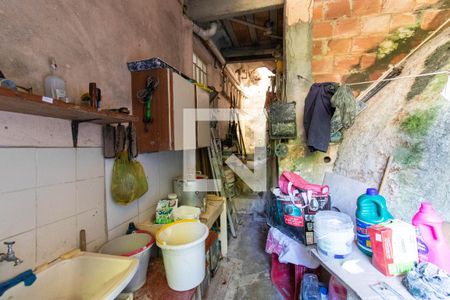 Casa à venda com 390m², 5 quartos e 2 vagas Casa à venda com 390m², 5 quartos e 2 vagasÁrea de Serviço