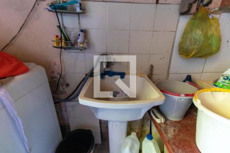 Casa à venda com 390m², 5 quartos e 2 vagas Casa à venda com 390m², 5 quartos e 2 vagasÁrea de Serviço