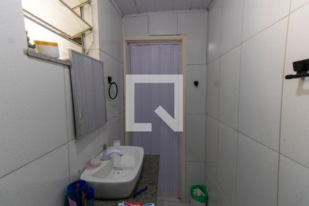 Casa à venda com 390m², 5 quartos e 2 vagas Casa à venda com 390m², 5 quartos e 2 vagasBanheiro 1