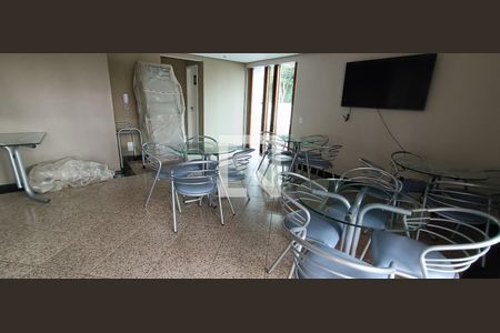 Apartamento à venda com 100m², 3 quartos e 2 vagasÁrea comum - Salão de festas