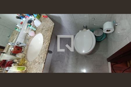 Apartamento à venda com 100m², 3 quartos e 2 vagasBanheiro da Suíte
