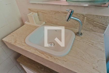 Banheiro de casa à venda com 1 quarto, 60m² em Parque Peruche, São Paulo