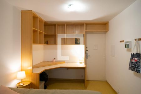 Studio à venda com 30m², 1 quarto e sem vaga Studio à venda com 30m², 1 quarto e sem vagaStudio