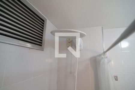 Studio à venda com 30m², 1 quarto e sem vaga Studio à venda com 30m², 1 quarto e sem vagaBanheiro