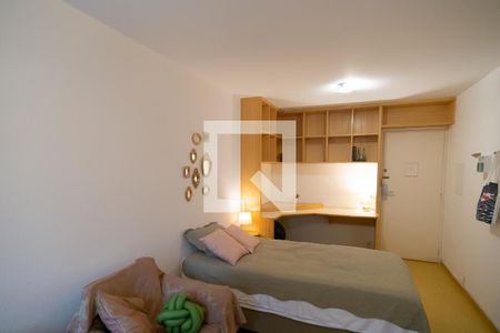 Studio à venda com 30m², 1 quarto e sem vaga Studio à venda com 30m², 1 quarto e sem vagaStudio