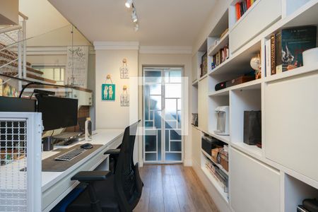 Sala de apartamento à venda com 3 quartos, 128m² em Jardim Ampliação, São Paulo