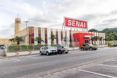 Casa para alugar com 128m², 3 quartos e 2 vagasSenai